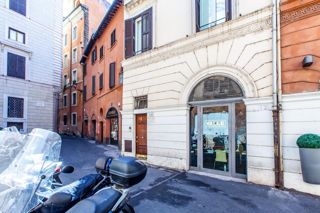 Di Rienzo Pantheon Palace — Photos 1